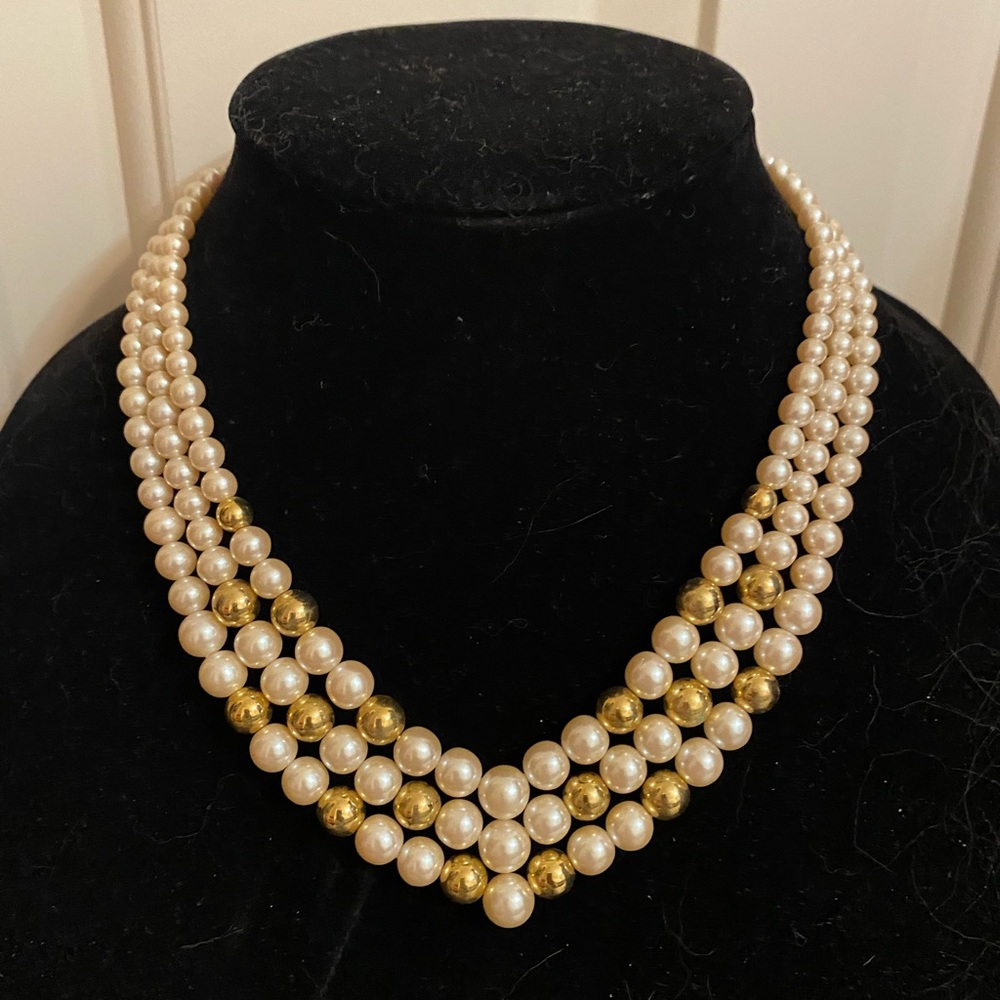 Vintage Elegant Cream and Gold Layered Pearl Necklace by Richelieu